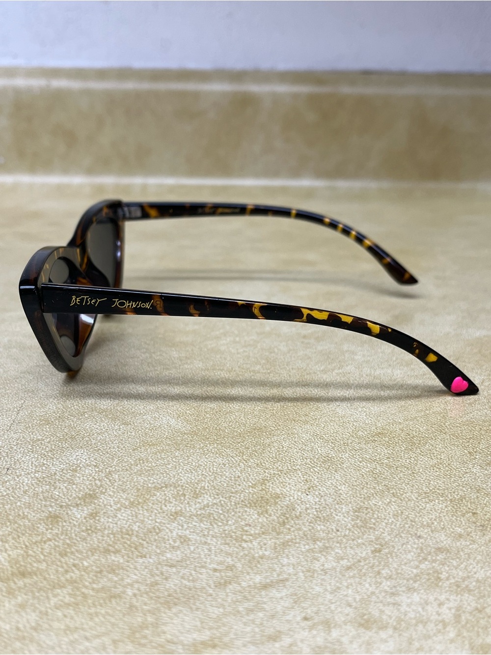 Betsey Johnson Cat Eye Tortoise Sunglasses with Pink Heart Temple